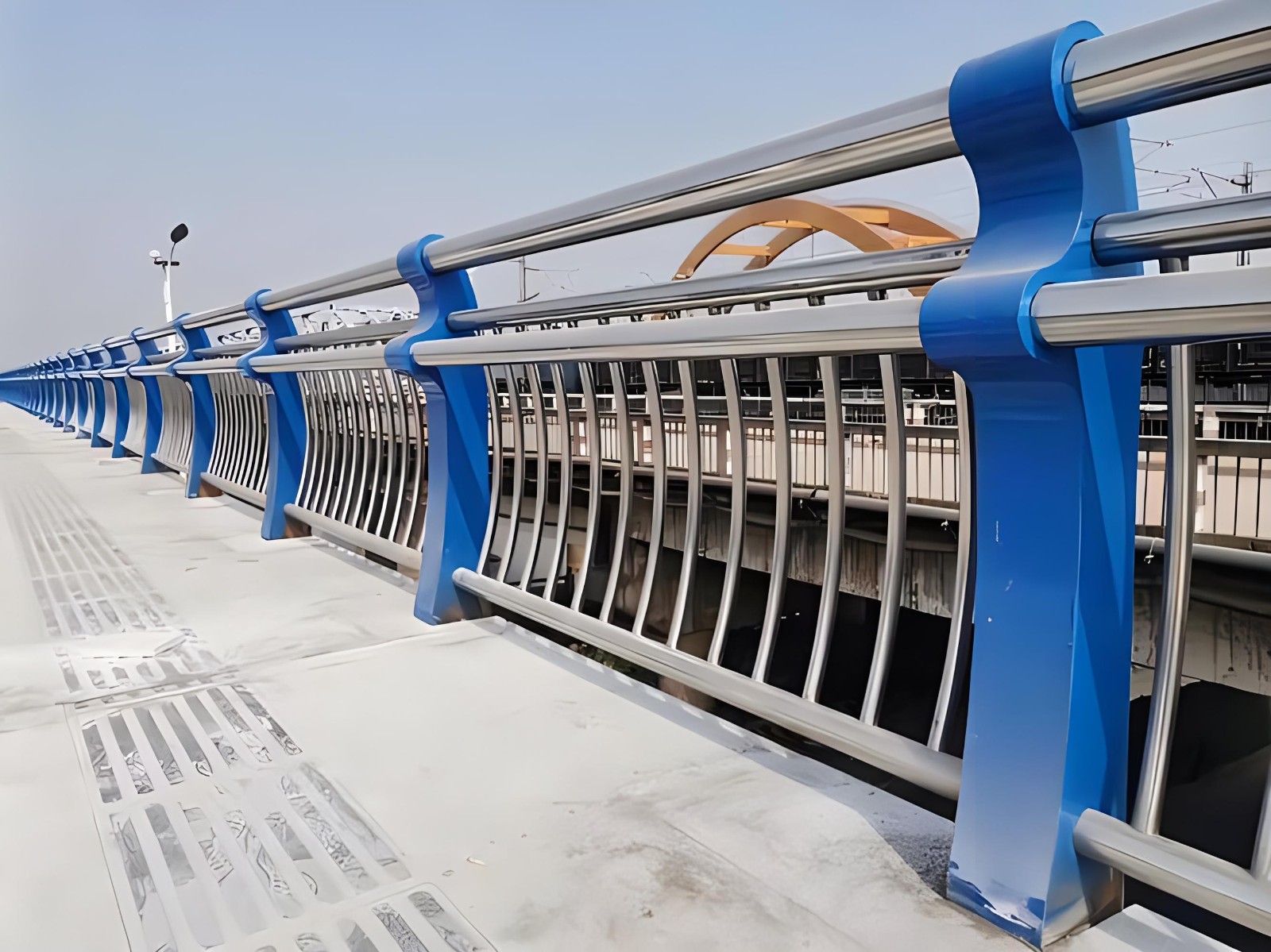 台州不锈钢复合管护栏制造工艺要求及其重要性